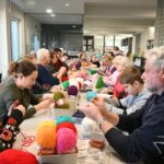 Świat z włóczki – za nami warsztaty międzypokoleniowe