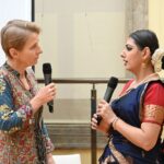 Spotkanie z Moniką Kowaleczko-Szumińską i Apekshą Niranjan – opowieść o dobrym maharadży i polskich dzieciach